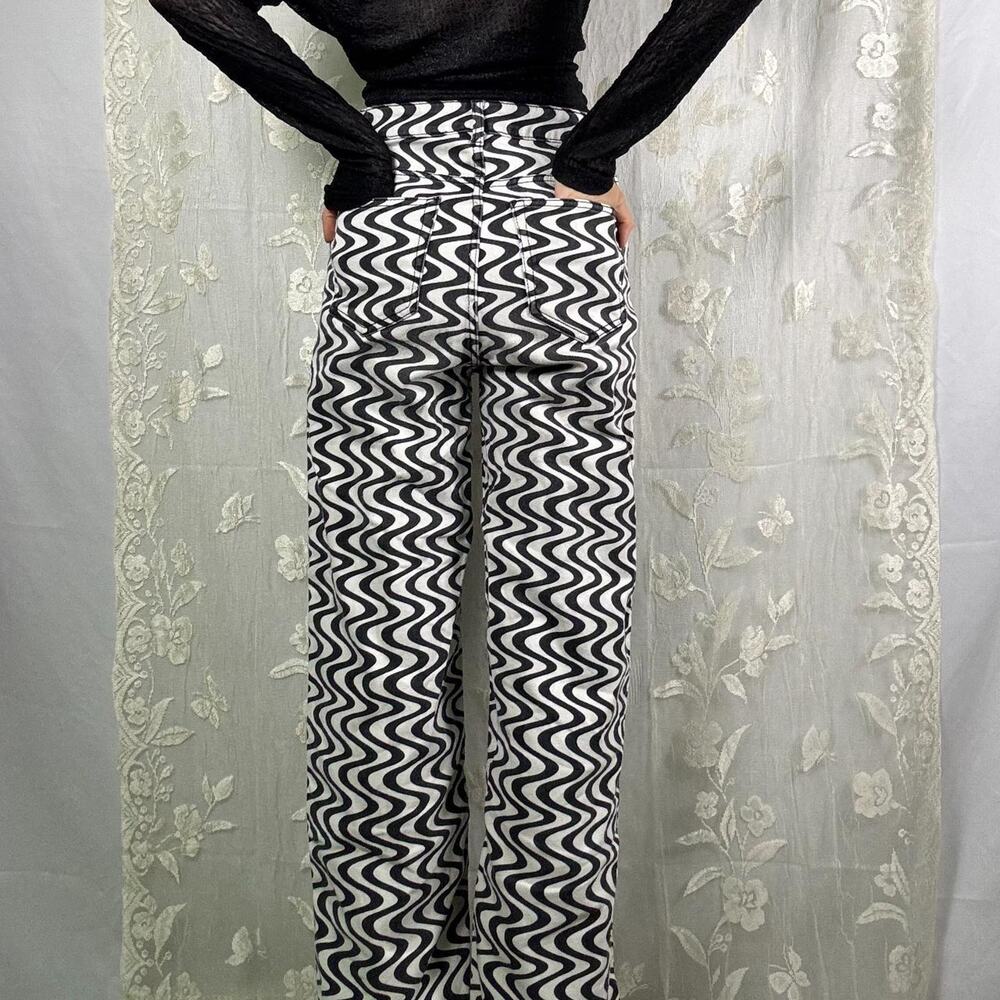 Black and white wavy print wide leg jeans